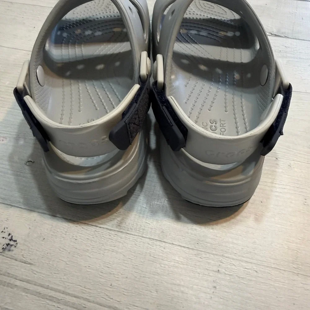 Crocs Classic All Terrain Strap Sandals Light Gray men 4 women's‎ 6